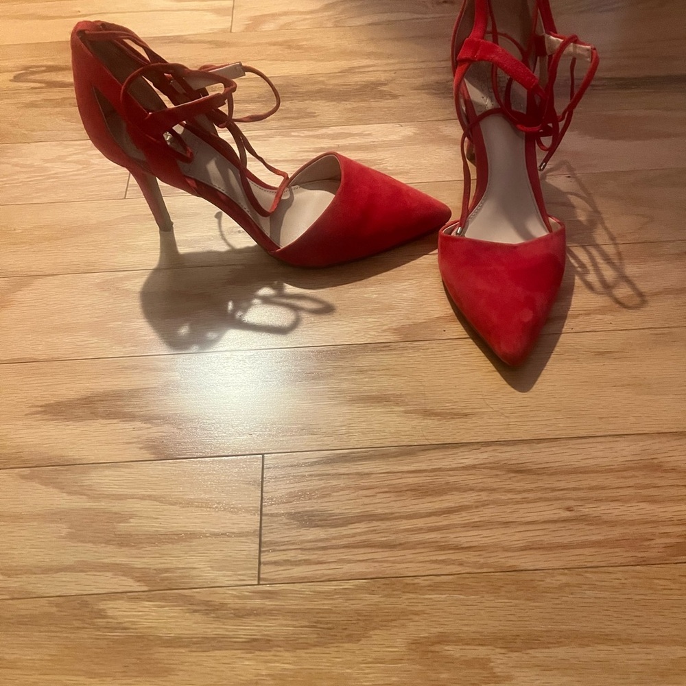 Vince Camuto Bellamy Shoes 7M (Red)